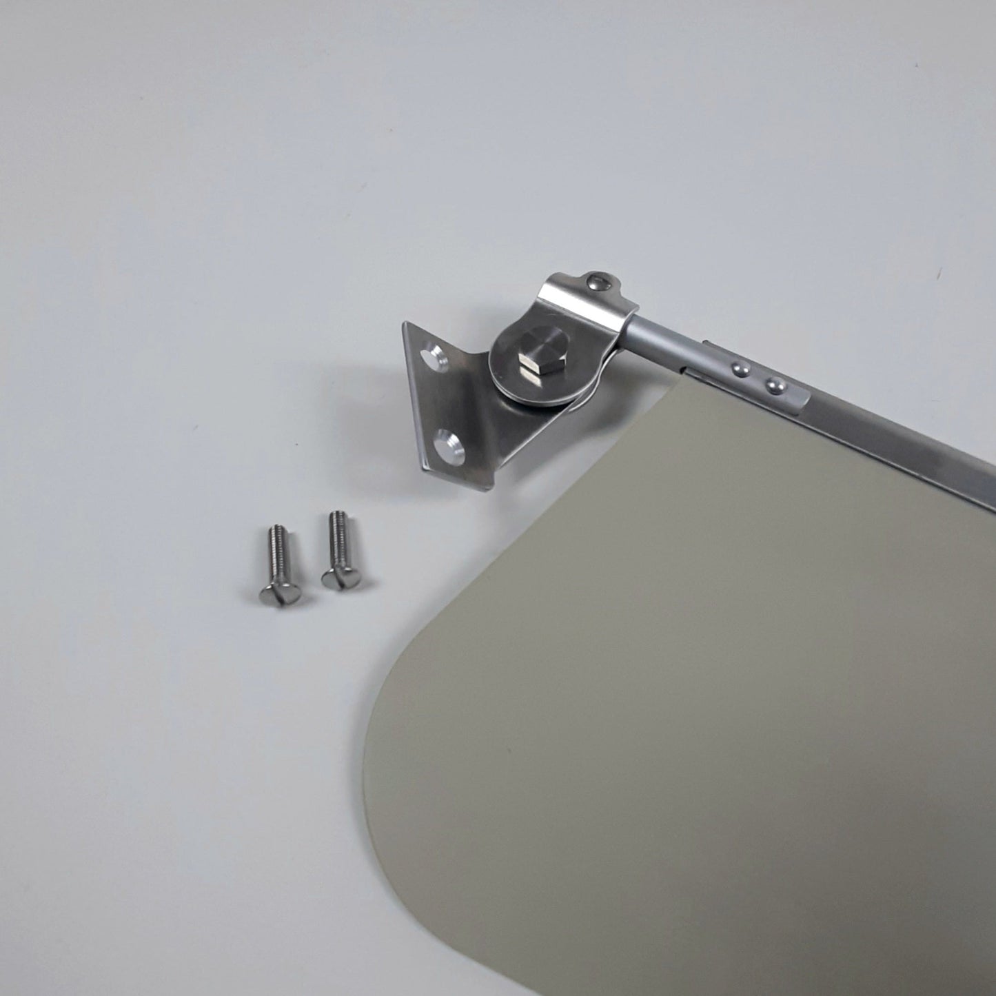 Sonnenblende P500/600/601, Wartburg 311, IFA S4000 links (FS)